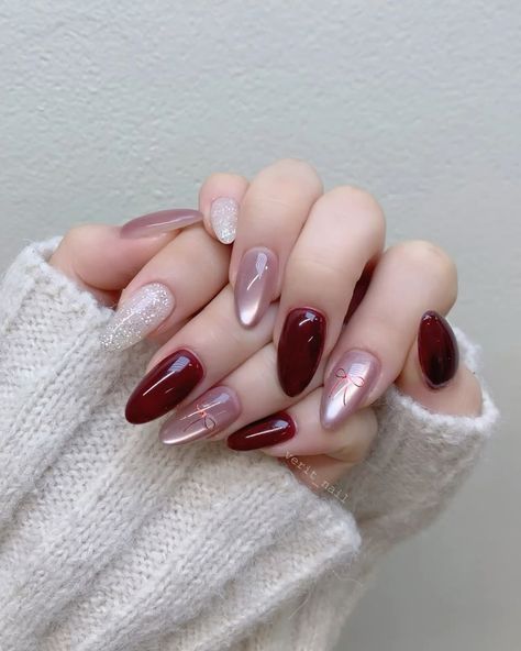 warna cat kuku merah marun
