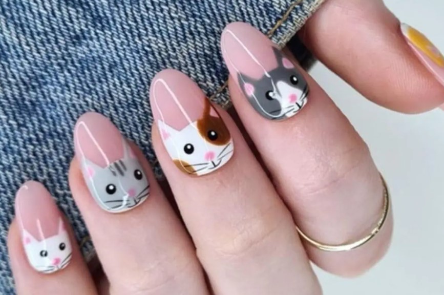 Kuku Unik dengan Animal Nail Art