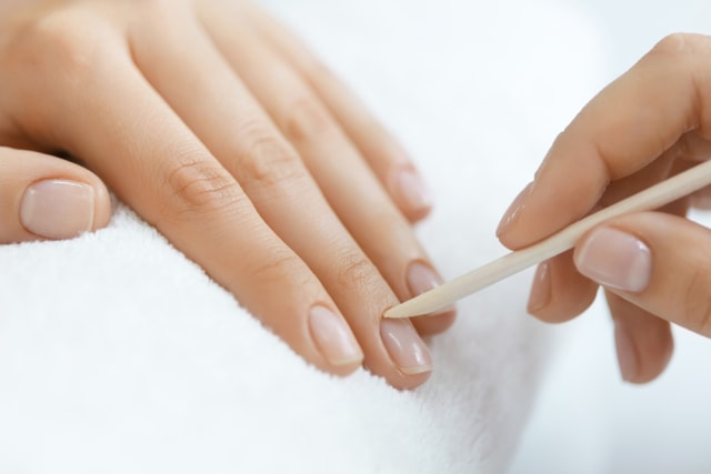 7 perawatan kuku simple bikin glowing seharian