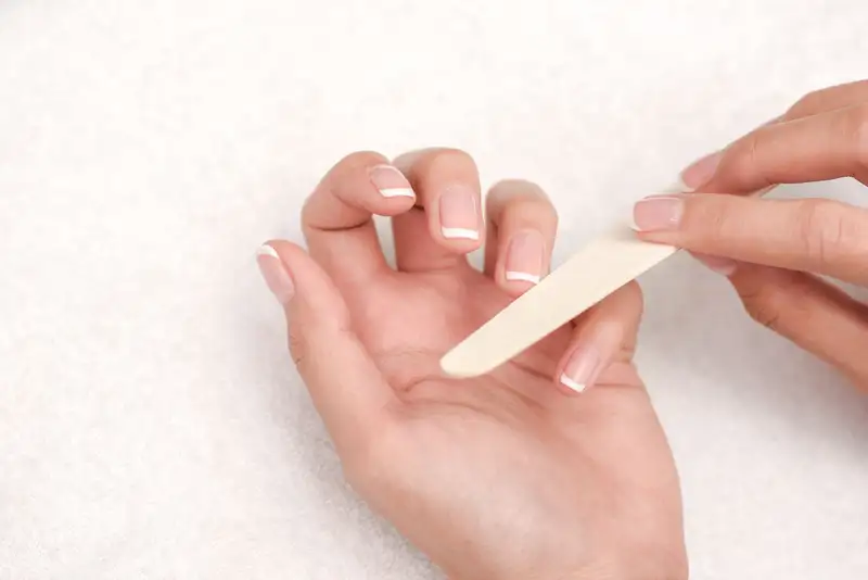 7 perawatan kuku simple bikin glowing seharian