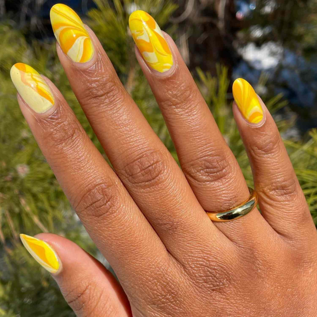 Trend Nail Design 2025 Paling Hits