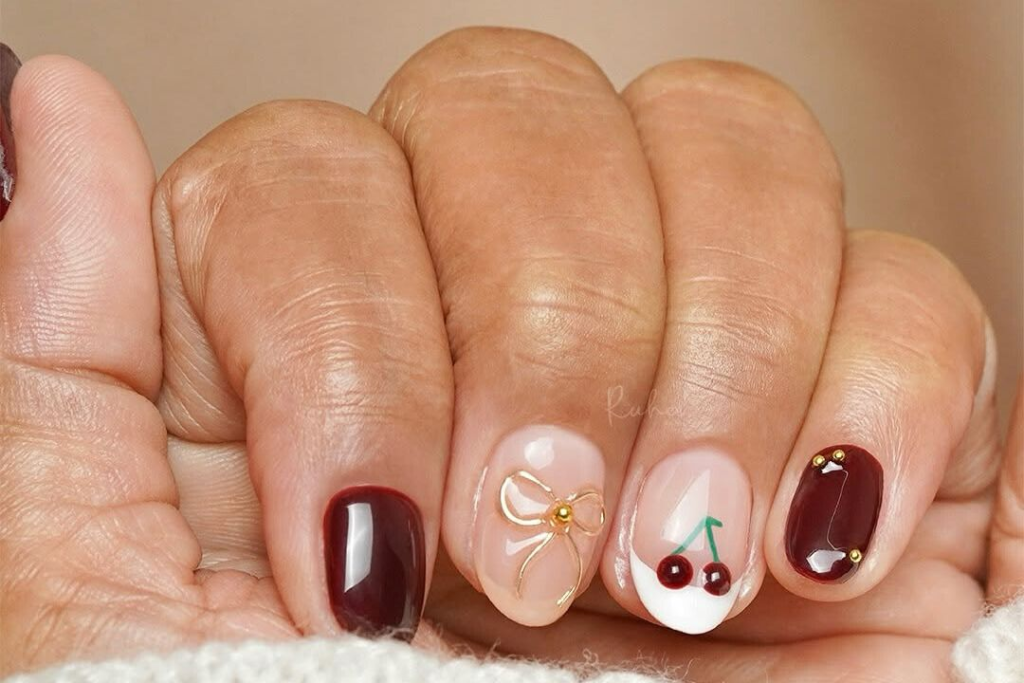 Cantik maksimal dengan nail art trendy